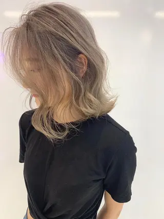 ミディアム lamie by melt 吉祥寺 【ラミエ バイ メルト】所属・【ミニモ公認】*似合 わせ職人*滝田拳史のヘアスタイル