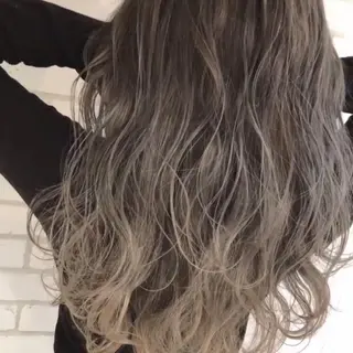 ロング Style Tのヘアスタイル