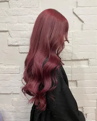 ロング カラー ヘアアレンジ 【ピンク/韓国ヘア/ ヘアセット】亜海のヘアスタイル