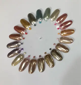 ネイル ツカモト エリコのネイルデザイン