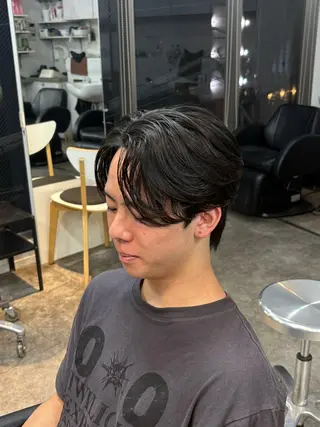 ショート パーマ メンズ fifthメンズ原宿 波巻きパーマ平居俊太のヘアスタイル