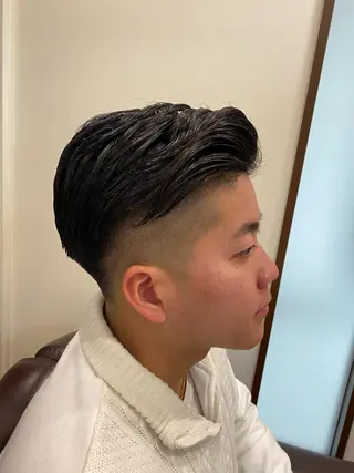 ショート ヘアーサロン　エステ所属・川満 琢也のヘアスタイル