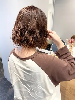 ショート カラー パーマ warme𓂂𓂃 fukaのヘアスタイル