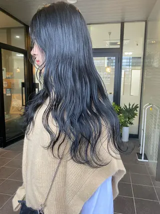 ロング カラー パーマ ヘアアレンジ ネイル マツエク・マツパ umu.［韓国ヘア /ダウンパーマ］のヘアスタイル