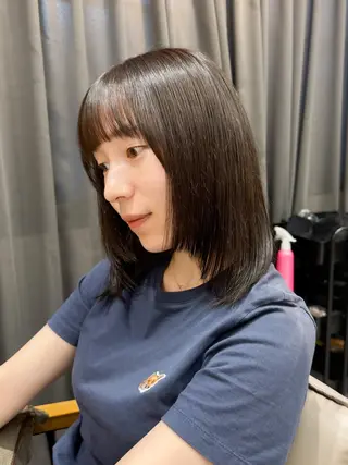 セミロング カラー ヘアアレンジ 立川レイヤー 透明感カラーaoiのヘアスタイル