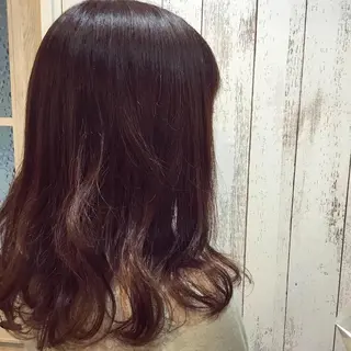 セミロング カラー embrace エンブレイスのヘアスタイル