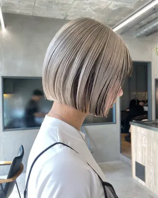 ショート カラー 村田 りょうやのヘアスタイル