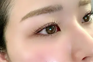 マツエク・マツパ cHi/mA所属・堀池 涼花のマツエク・マツパデザイン