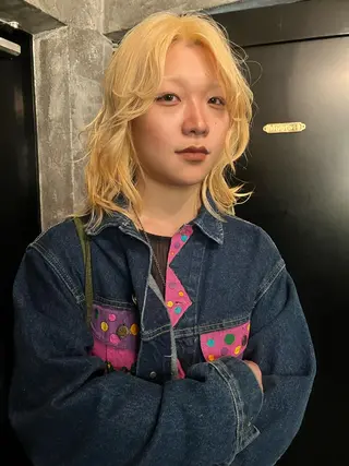 ミディアム カラー haco＋所属・圧倒的デザイン力 店長🎨RENAのヘアスタイル