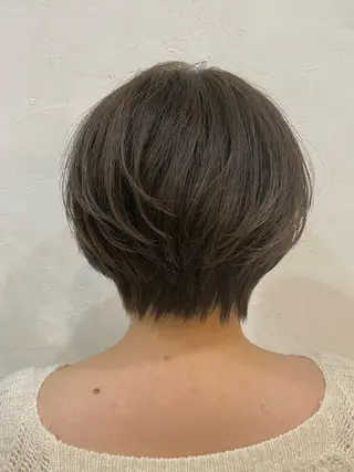 ショート 透明感カラー🍃 レイヤースタイル✨葵のヘアスタイル