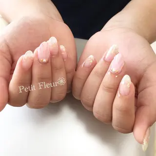 ネイル Petit Fleur所属・青柳 亜梨奈のマツエク・マツパデザイン