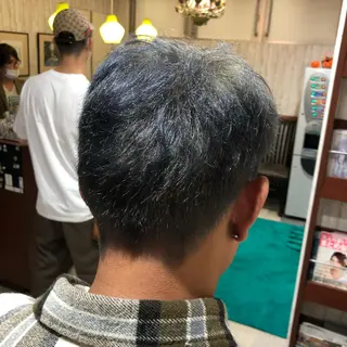 ショート カラー メンズ ツイスパ/メンズ特化 🦋𝑺𝑶𝑵𝑬のヘアスタイル