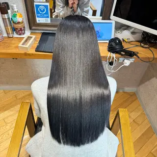 ロング 久保 敏之のヘアスタイル