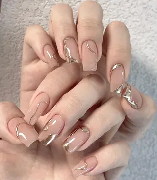 ネイル Queens みなみのネイルデザイン