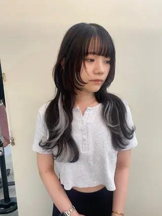 ミディアム レイヤーウルフ エクステ磯部のヘアスタイル
