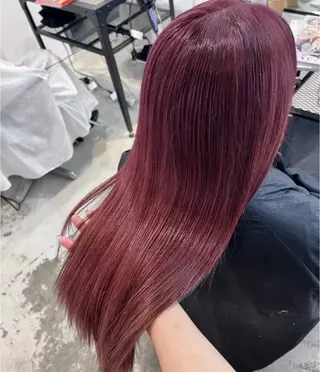 カラー ブリーチカラー×艶 🍨mihoのヘアスタイル
