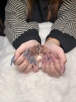 ネイル Megu 【 cutill 】のネイルデザイン