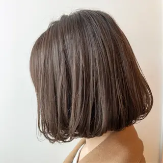 ショート カラー 尾籠 美幸 （オゴモリ ミユキ）のヘアスタイル