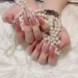 ネイル 伊藤 美雪のネイルデザイン