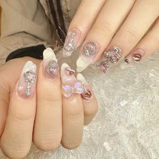 ネイル Le'a シズカのネイルデザイン