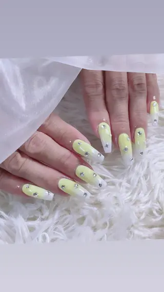 ネイル 高草木 桃香のネイルデザイン