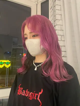 セミロング カラー 艶ハイトーン👑♡ NATSUKIのヘアスタイル