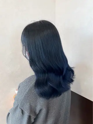 カラー nehus nagaoka所属・🖤複雑履歴ブリーチ Mizuki 🖤のヘアスタイル