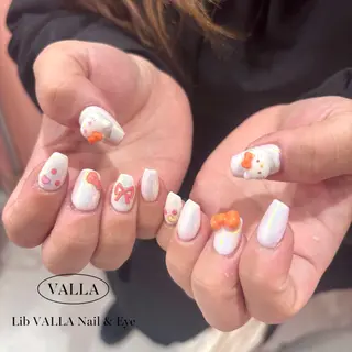 ネイル LIB VALLA Yuri🍭🖤のネイルデザイン