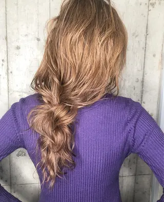 ロング カラー ⭐️横浜ブリーチ特化 美容師　堤涼⭐️のヘアスタイル