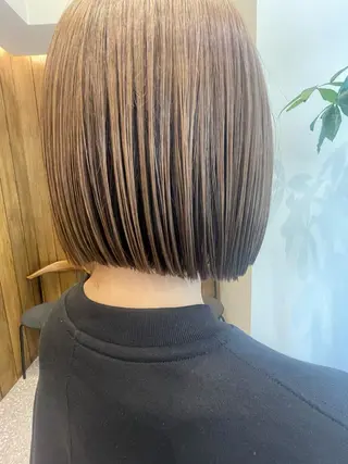 ショート 荒木 理緒のヘアスタイル