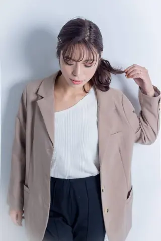 セミロング カラー ヘアアレンジ リルウヘアー 天王寺のヘアスタイル