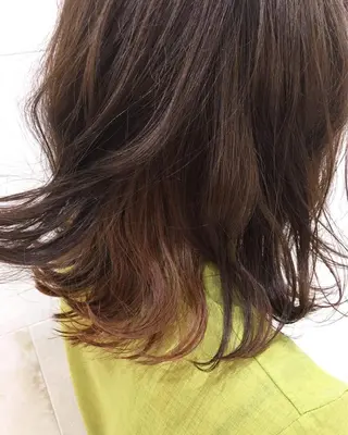 セミロング カラー 斉藤 貴也のヘアスタイル