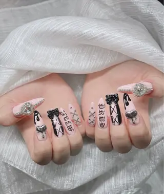 ネイル Lee Nails チップ長さだし専門店のネイルデザイン