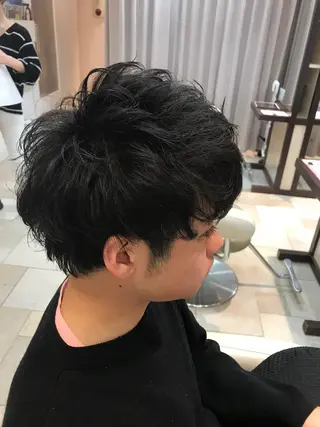 ショート パーマ 島袋 ナオユキのヘアスタイル