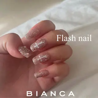 ネイル Bianca川口 Nagoyaのマツエク・マツパデザイン