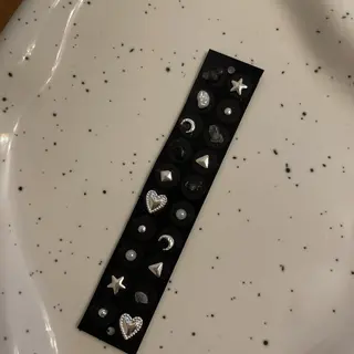 iet.所属・ウルフ/ボブ/耳ツボ ジュエリー◎ricoのヘアスタイル