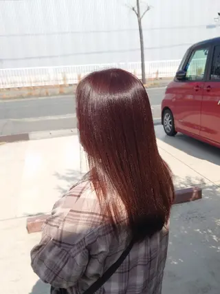 カラー 藤田 和花のヘアスタイル