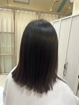 ミディアム 加藤 風花のヘアスタイル
