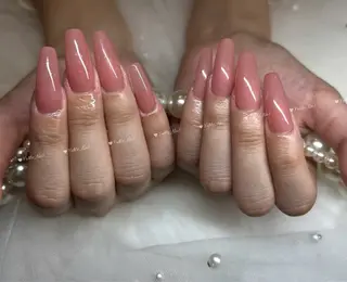 ミディアム トウイ nailのネイルデザイン
