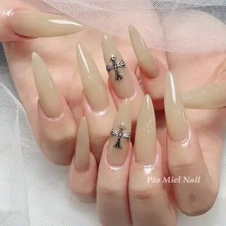 ネイル Pio Mielのネイルデザイン