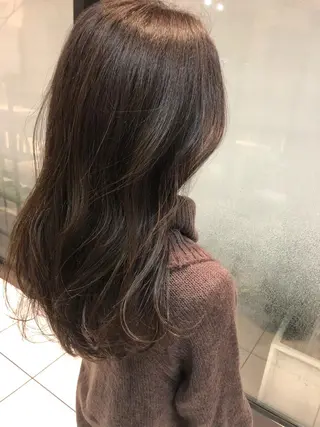 ロング GLROW haruhiのヘアスタイル