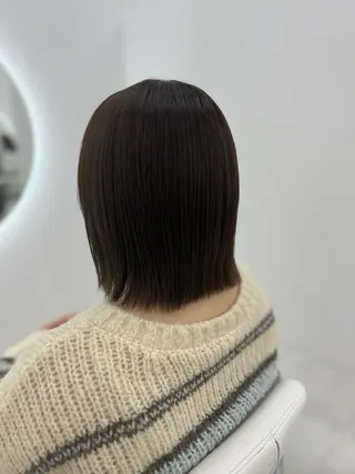 ショート カラー 吉田 悠乃のヘアスタイル