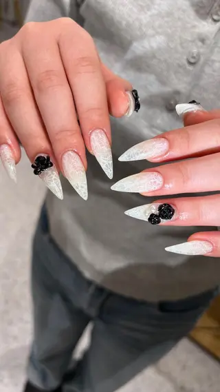 ネイル 👽個性派ネイル🎀 komachiのヘアスタイル