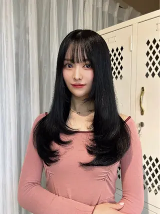 セミロング カラー 本格韓国ヘア🇰🇷 【uni】キューさんのヘアスタイル