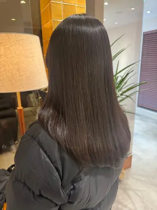 セミロング カラー 透明感のあるモテ艶髪 🫧AYAKAのヘアスタイル