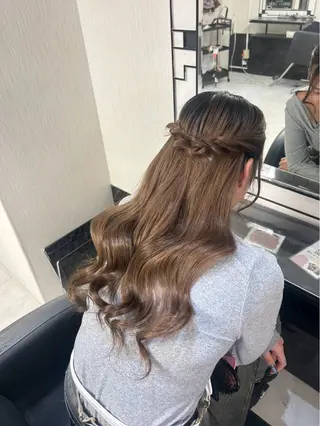 ロング ベルグロー🧡 心斎橋スタッフ🦋のヘアスタイル