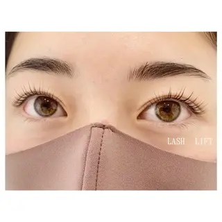 マツエク・マツパ CANVAS beauty salon所属・CANVAS YUUKAの眉毛・アイブロウイメージ