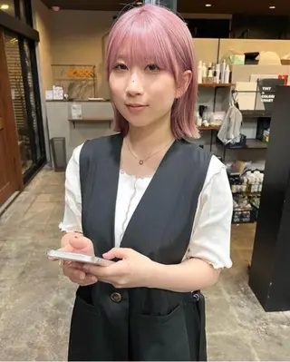 カラー 透明感/ハイトーン /デザインカラー大輝のヘアスタイル