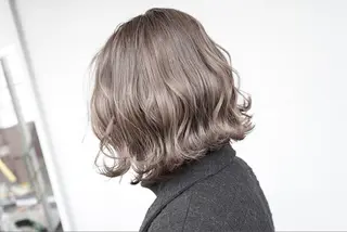 ショート カラー lani 天神大名/ブリーチのヘアスタイル