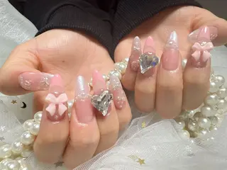 ネイル ENsalon AKIRAのネイルデザイン